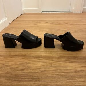 Vince Camuto Feshania Black Leather Platform Slide Mules